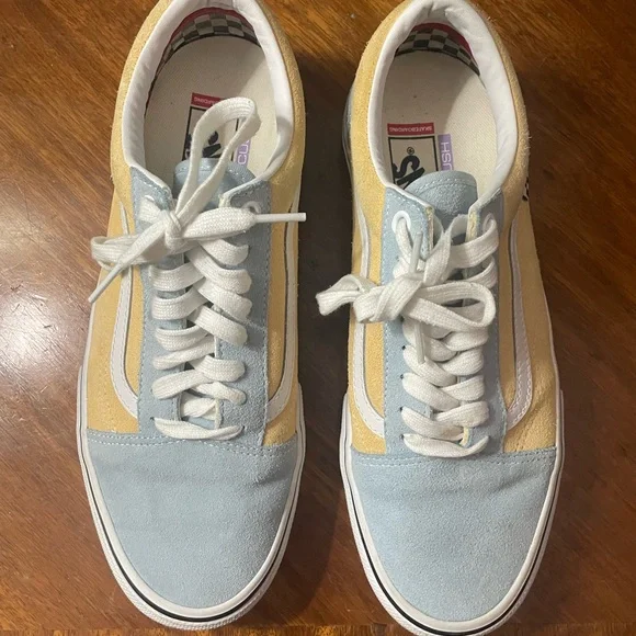 Vans Men's Light Blue and Cream Sneakers line new - Picture 2 of 5